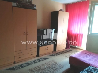 Vanzare garsoniera cu balcon, Compozitorilor